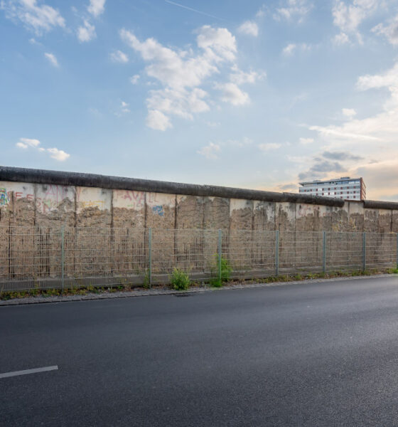 Berlin Duvarı Yıkılalı 35 Yıl Oldu